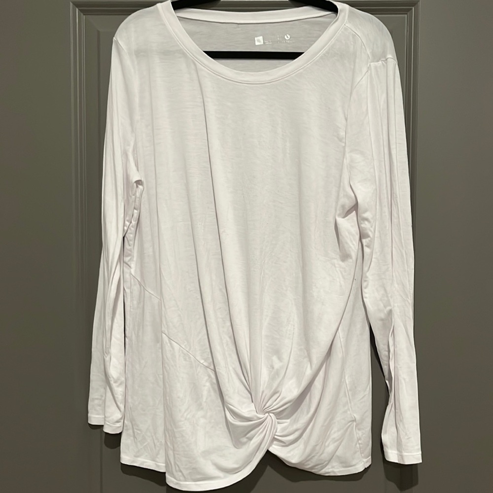 White workout/lounge top, XL